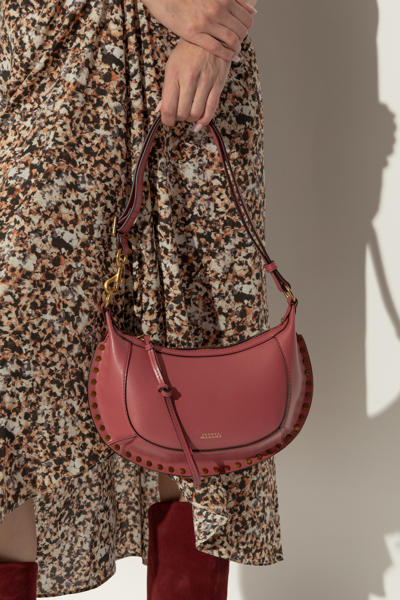 ショルダーバッグ・ポシェット Oskan Moon Ga Shoulder Bag - Isabel Marant - Leather - Red Fashion Test Drive: Isabel Marant's Oskan Moon Bag